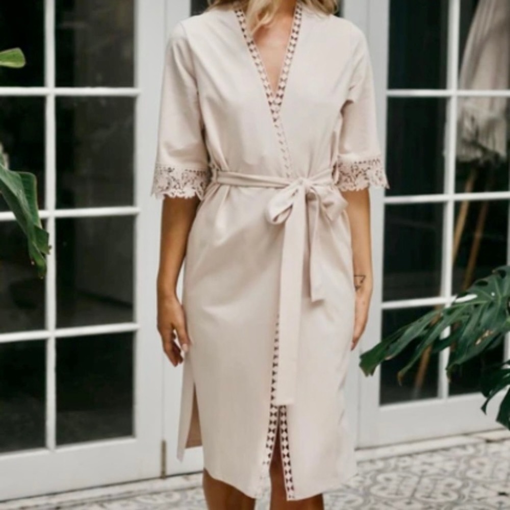 Le Rose Valerie Jersey Midi Robe in Champagne Blush